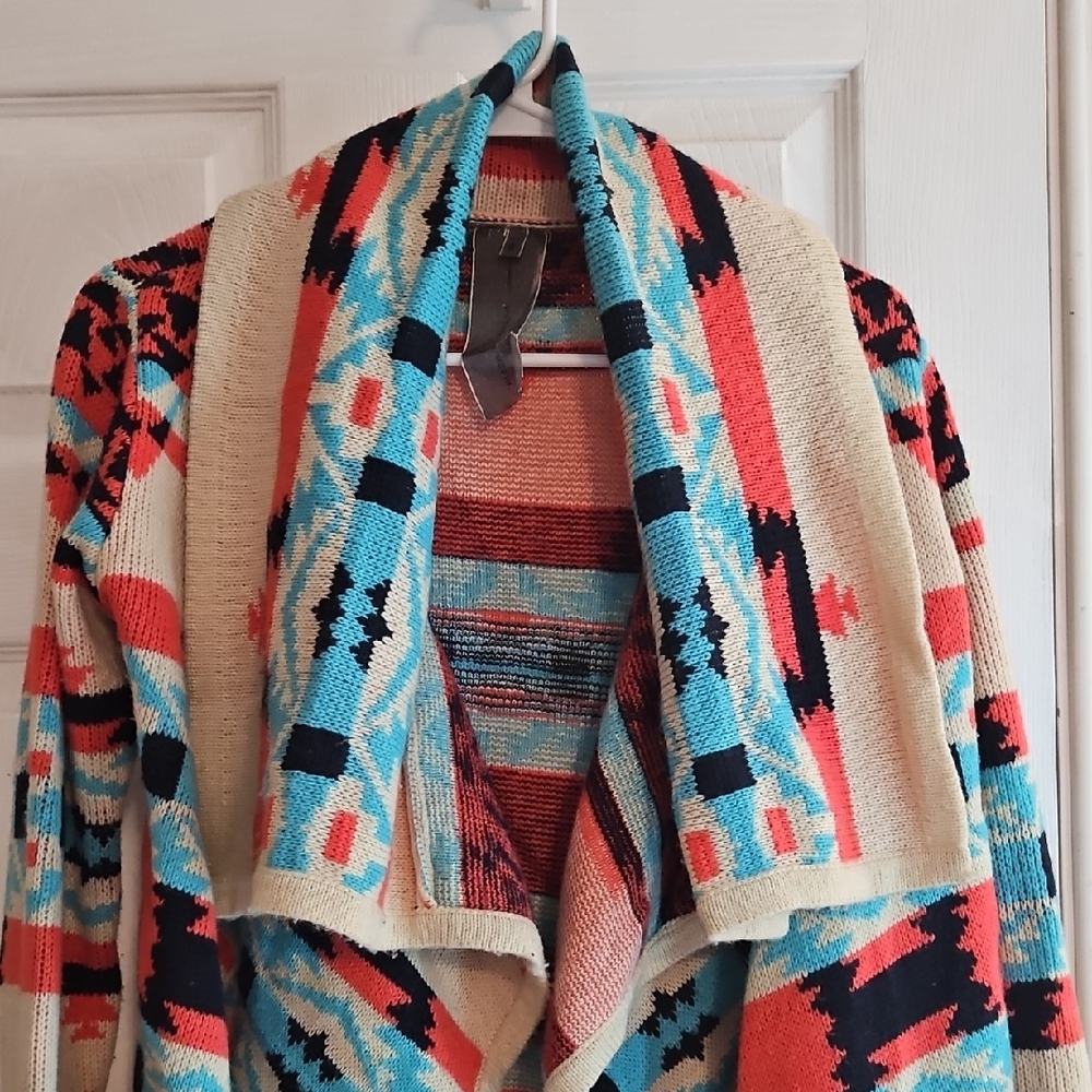 Moon Collection Multicolor Geometric Cardigan - Picture 3 of 6